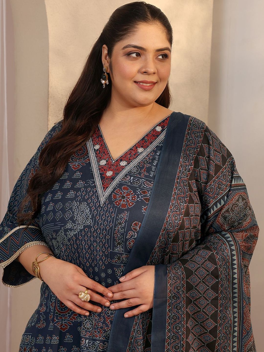 Dhiyona Women's Plus Size Ethnic Motifs Printed Kurta with Trousers & Dupatta