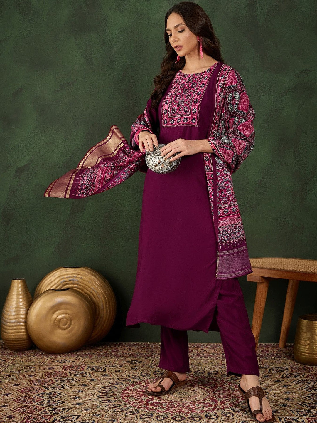 Printed Round Neck Kurta & Trousers Kurta Set