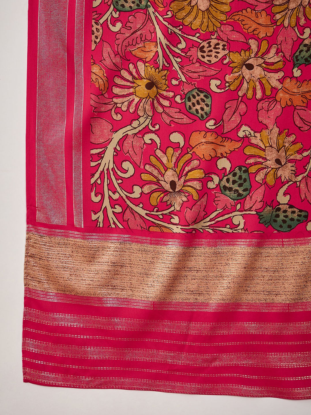 Women Floral Printed Kurta with Trousers & Dupatta