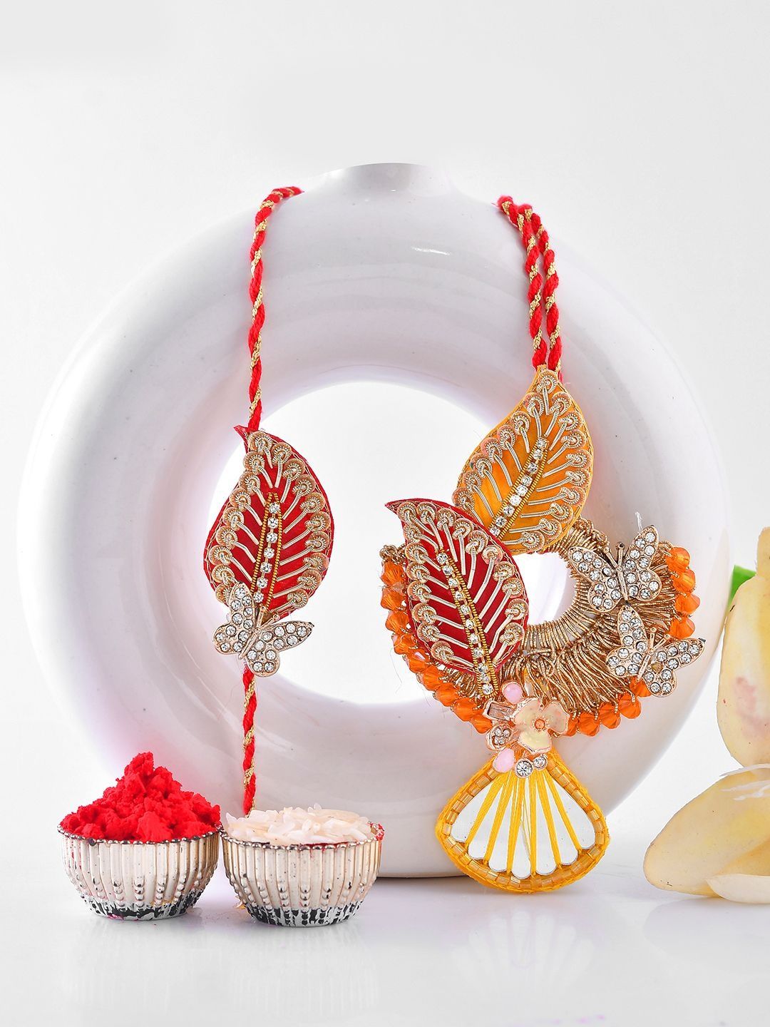 Dhiyona Rakhi