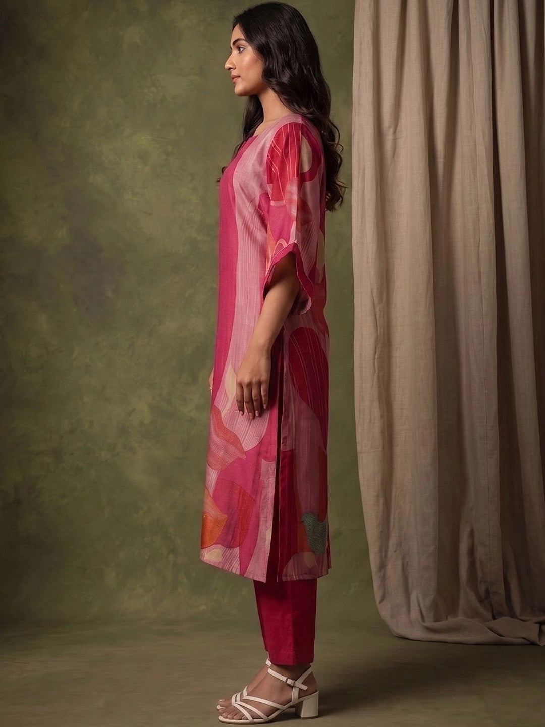 Women Printed Regular Chanderi Silk Kurta with Trousers