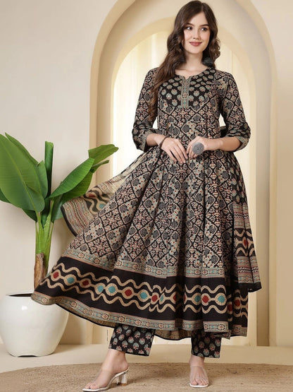 Women Ethnic Motifs Printed Regular Pure Cotton Kurta with Trousers & With Dupatta