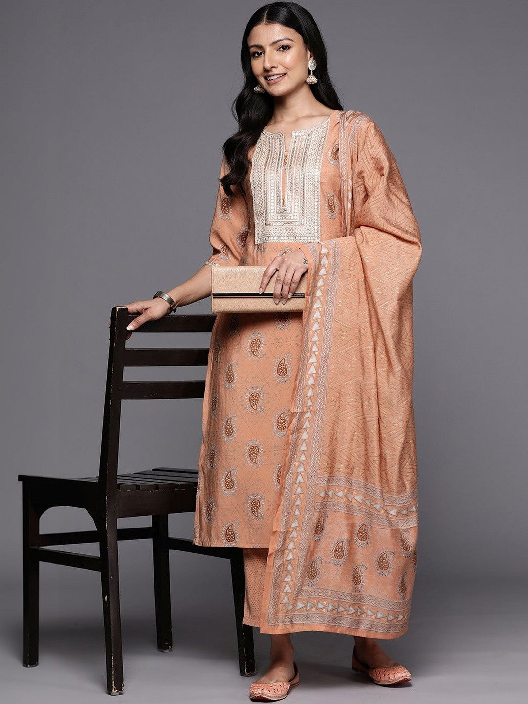 Women Paisley Printed Regular Thread Work Kurta with Trousers & With Dupatta
