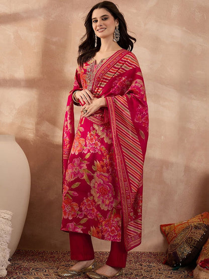 Dhiyona KL Women Floral Printed Regular Thread Work Kurta with Trousers & With Dupatta