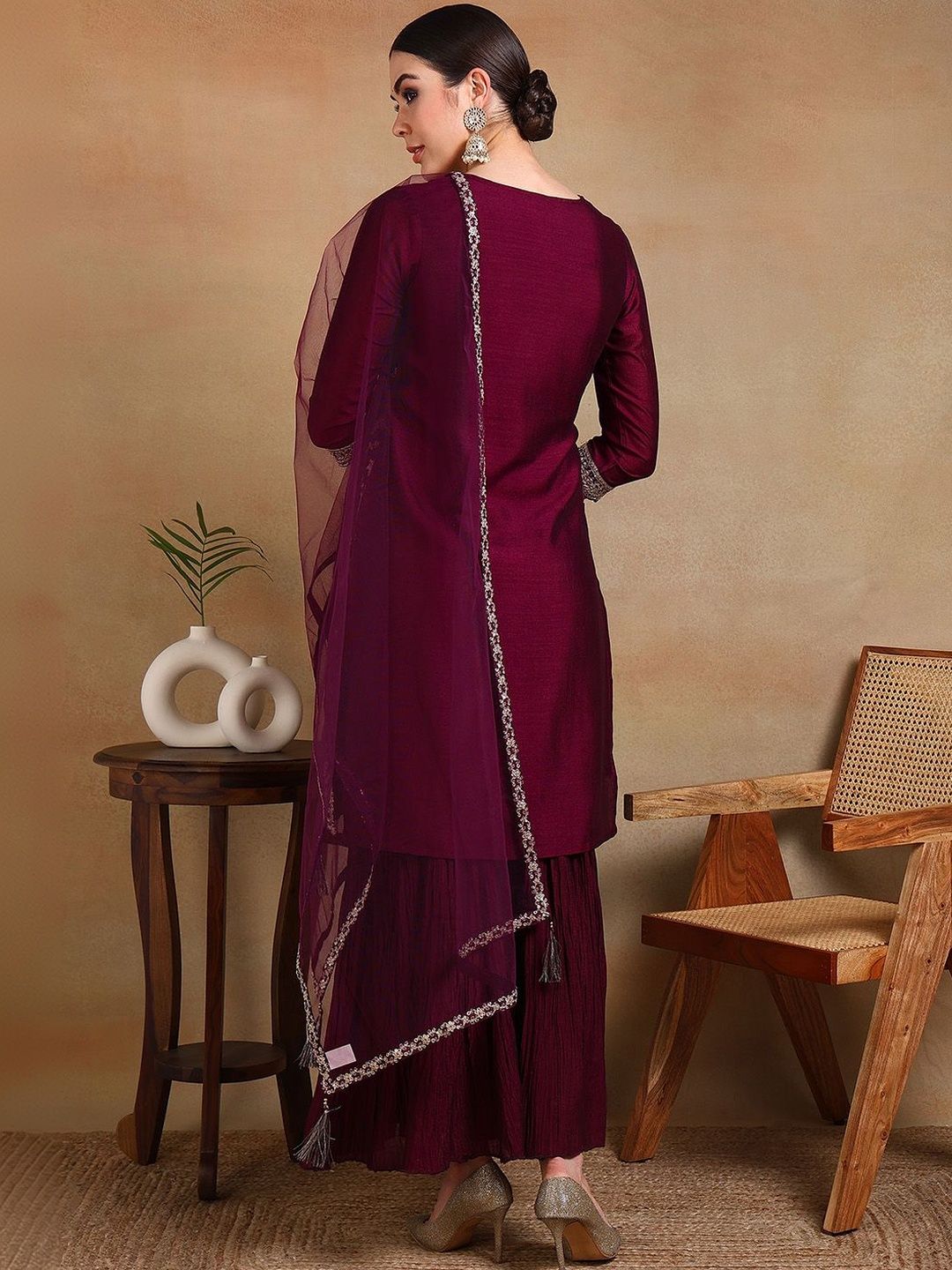Dhiyona KL Women Ethnic Motifs Embroidered Regular Thread Work Kurta with Sharara & With Dupatta