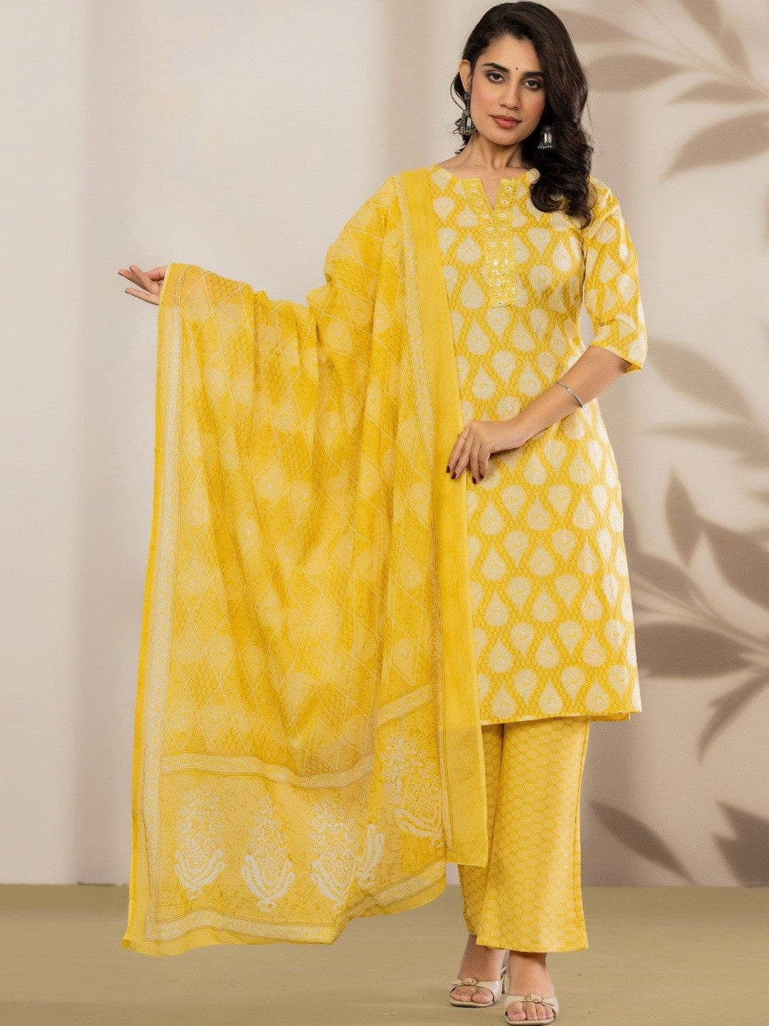 Women Ethnic Motifs Printed Regular Sequinned Pure Cotton Kurta with Trousers & With Dupatta