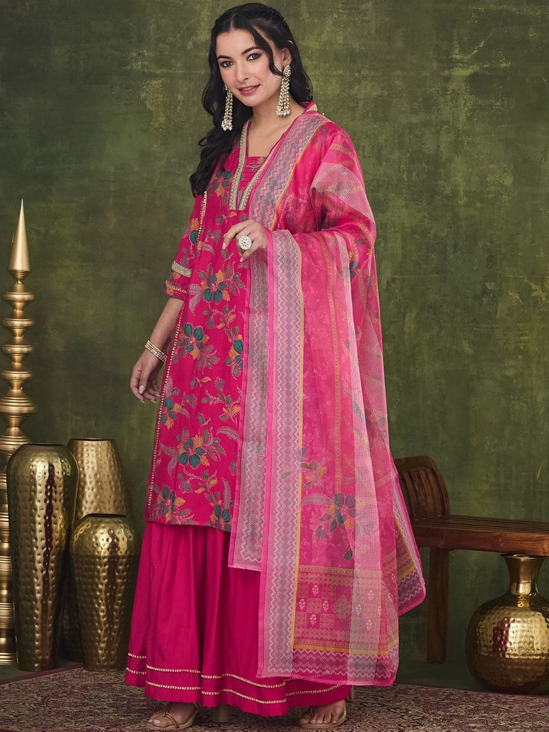 Printed Round Neck Kurta Sets
