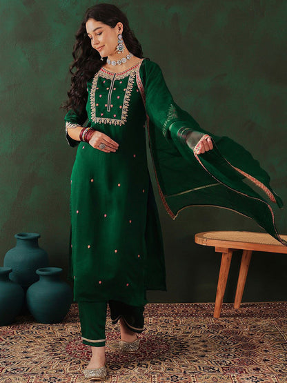 Embroidered Kurta Set With Dupatta