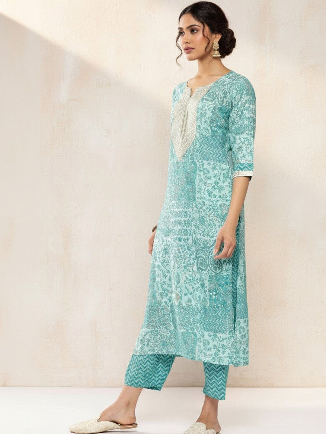 Women Ethnic Motifs Printed Regular Thread Work Kurta with Trousers & With Dupatta