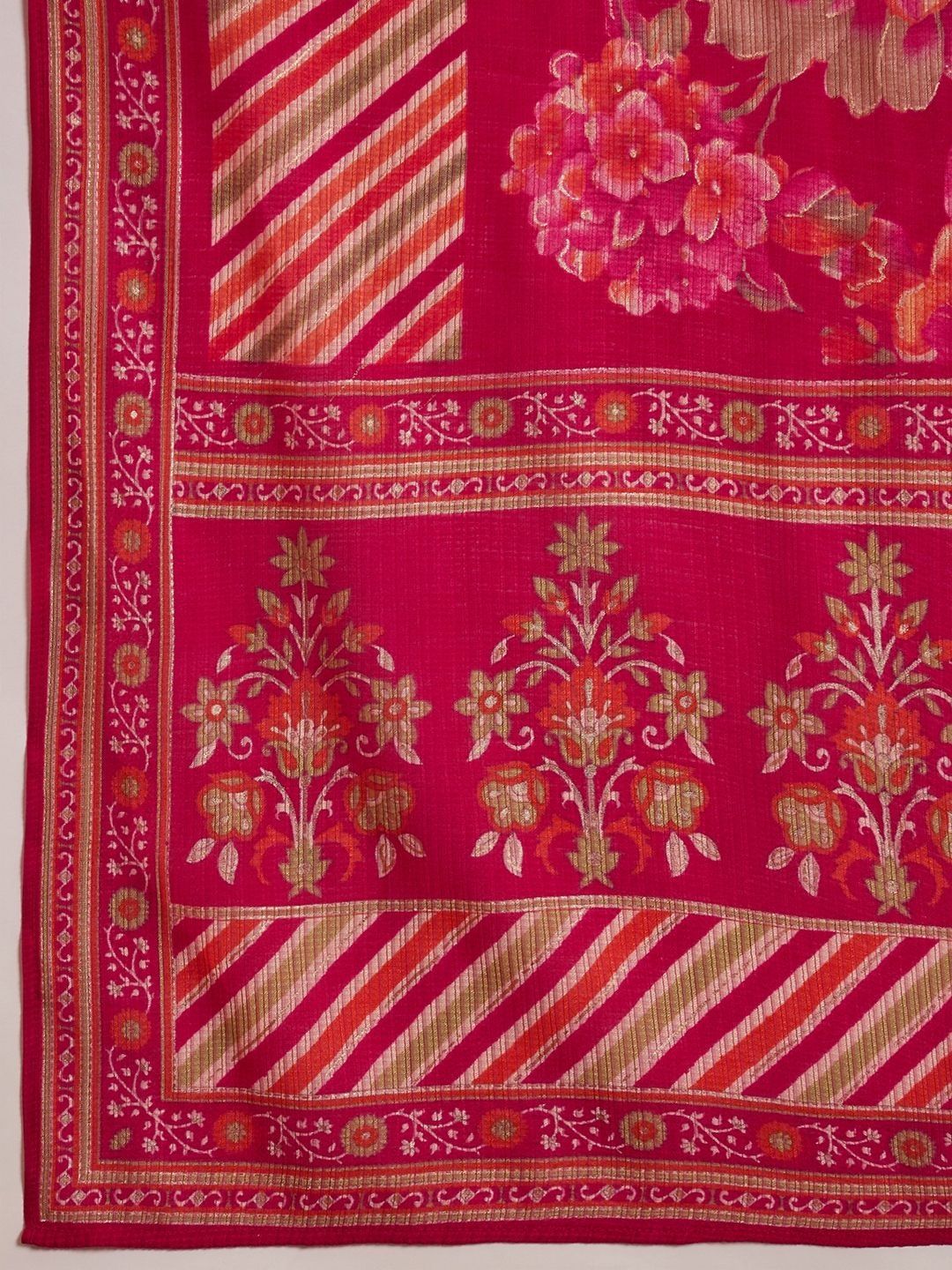 Dhiyona KL Women Floral Printed Regular Thread Work Kurta with Trousers & With Dupatta