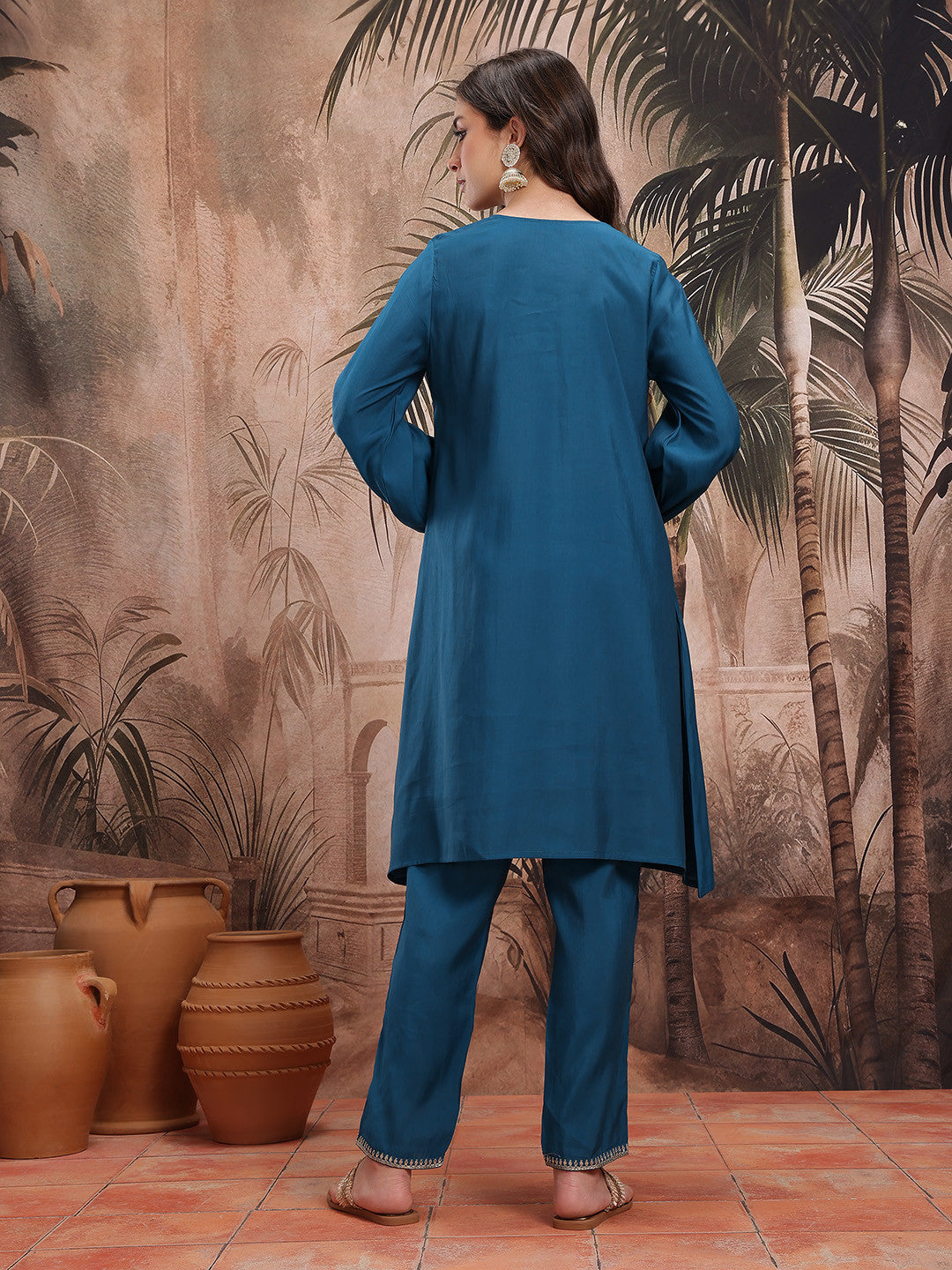 Regular Kurta with Trousers