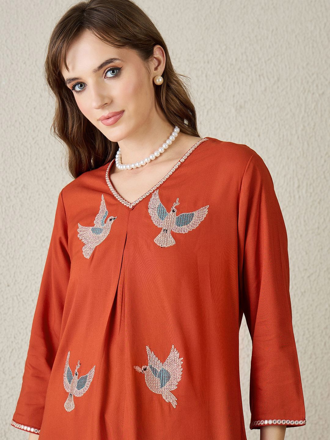 Dhiyona IE Embroidered V-Neck Tunic With Trousers