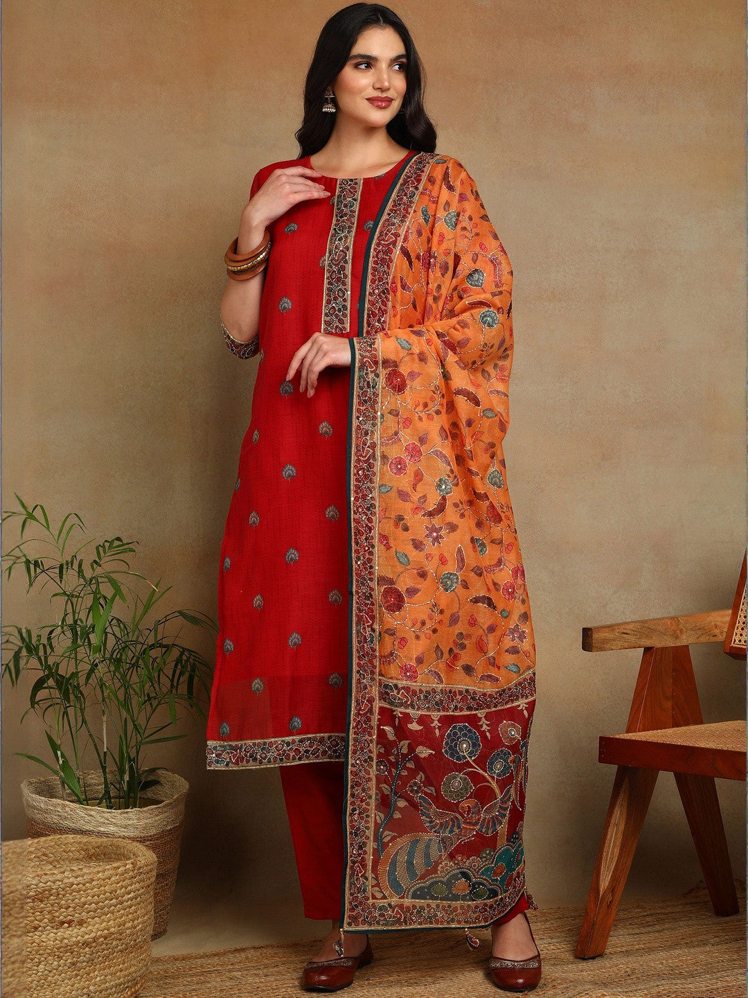 Dhiyona SN Women Ethnic Motifs Printed Regular Thread Work Chanderi Cotton Kurta with Trousers & With Dupatta