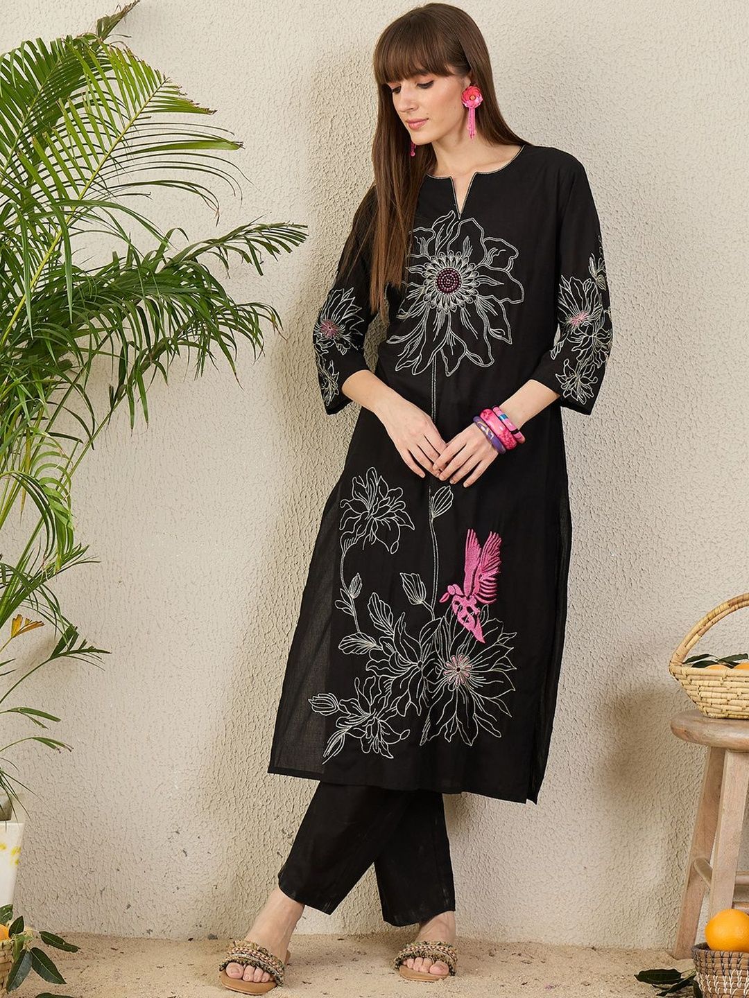 Dhiyona IE Floral Embroidered Notch Neck Thread Work Pure Cotton Straight Kurta with Trouser
