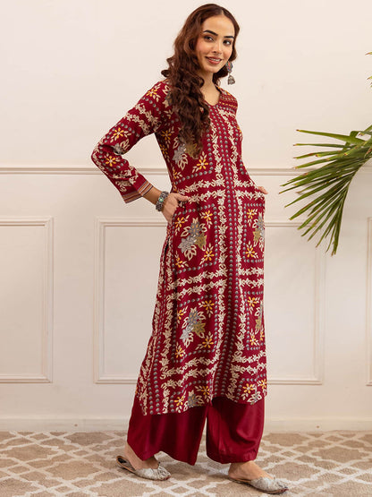 Floral Printed V-Neck Straight Kurta & Trousers
