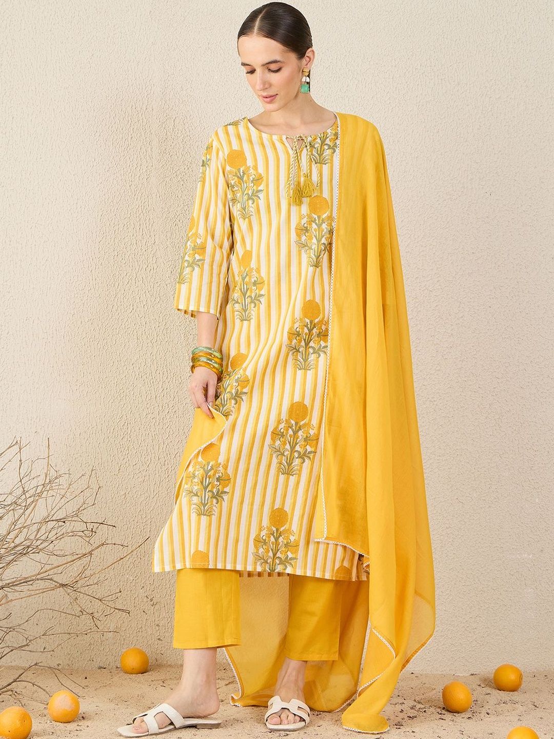 Dhiyona IE Women Floral Printed Cotton Kurta with Trousers & Dupatta