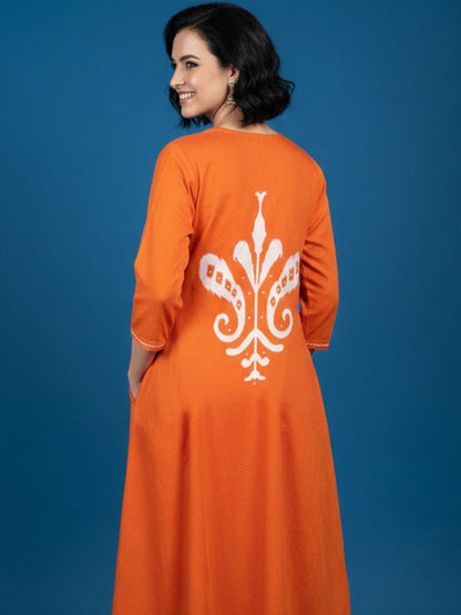 Printed V-Neck Kurta & Trousers