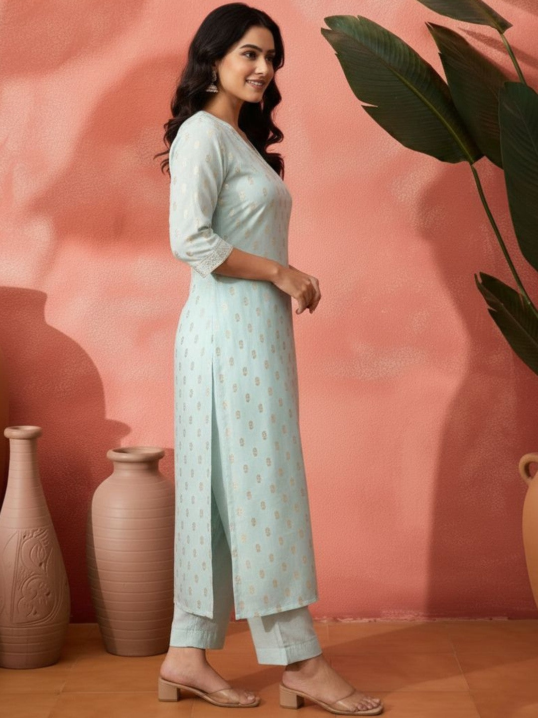 Printed V-Neck Kurta & Trousers