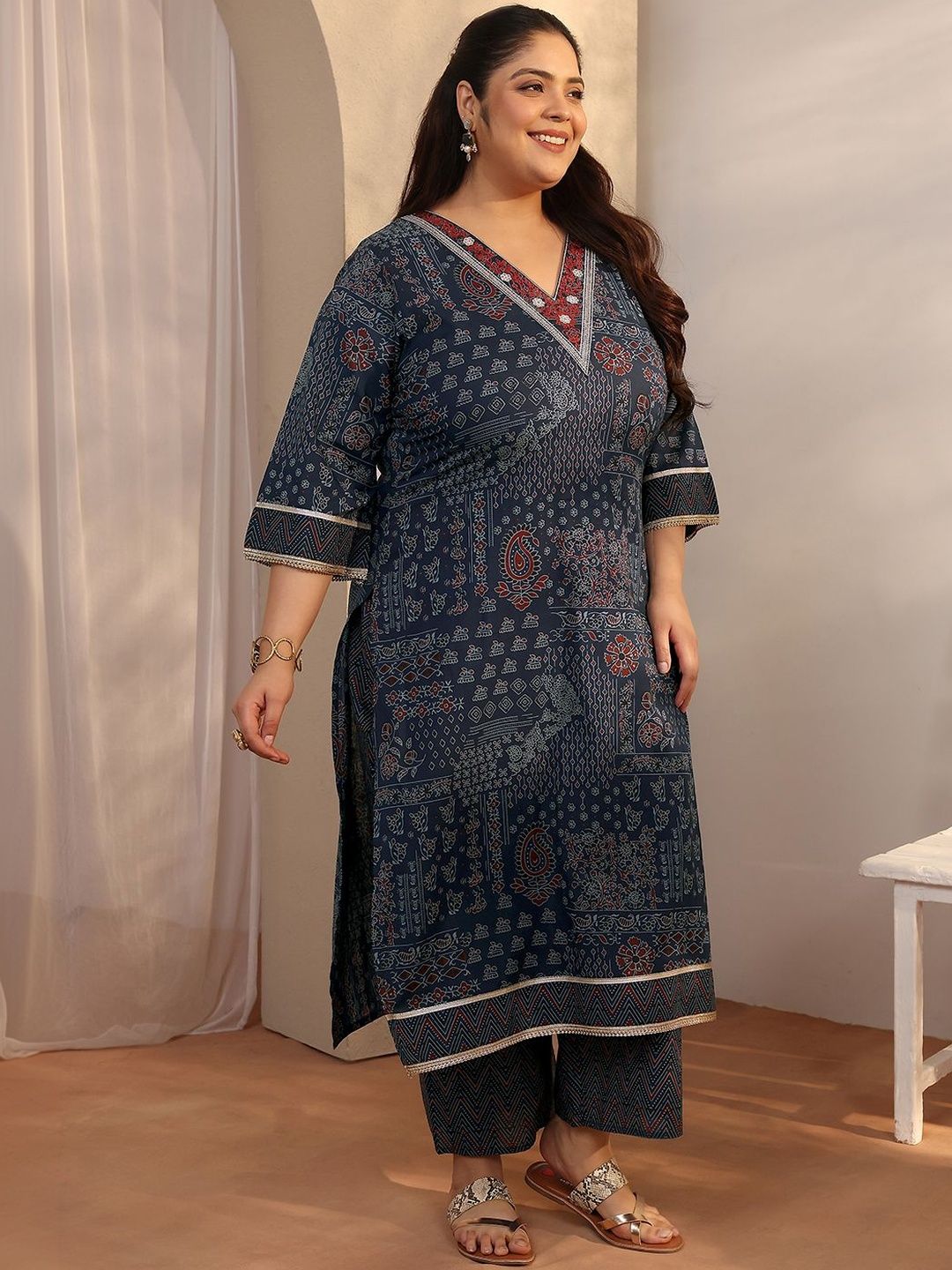 Dhiyona Women's Plus Size Ethnic Motifs Printed Kurta with Trousers & Dupatta