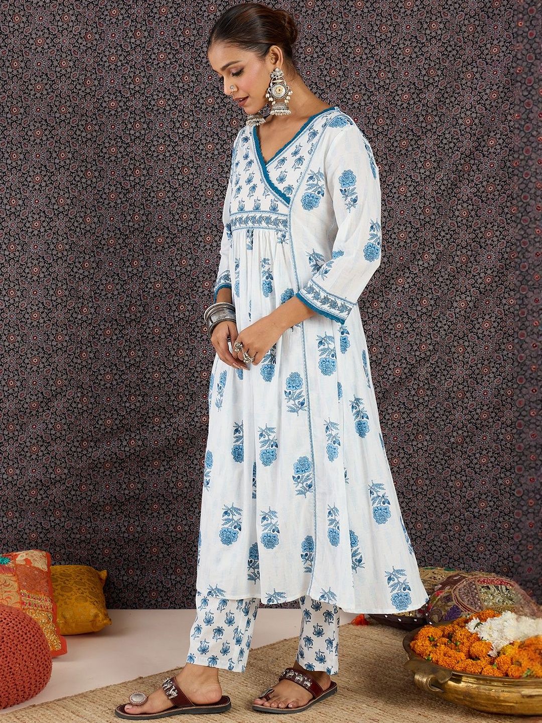 Dhiyona IE Printed V-Neck Three-Quarter Sleeves Pure Cotton Tunic And Trousers