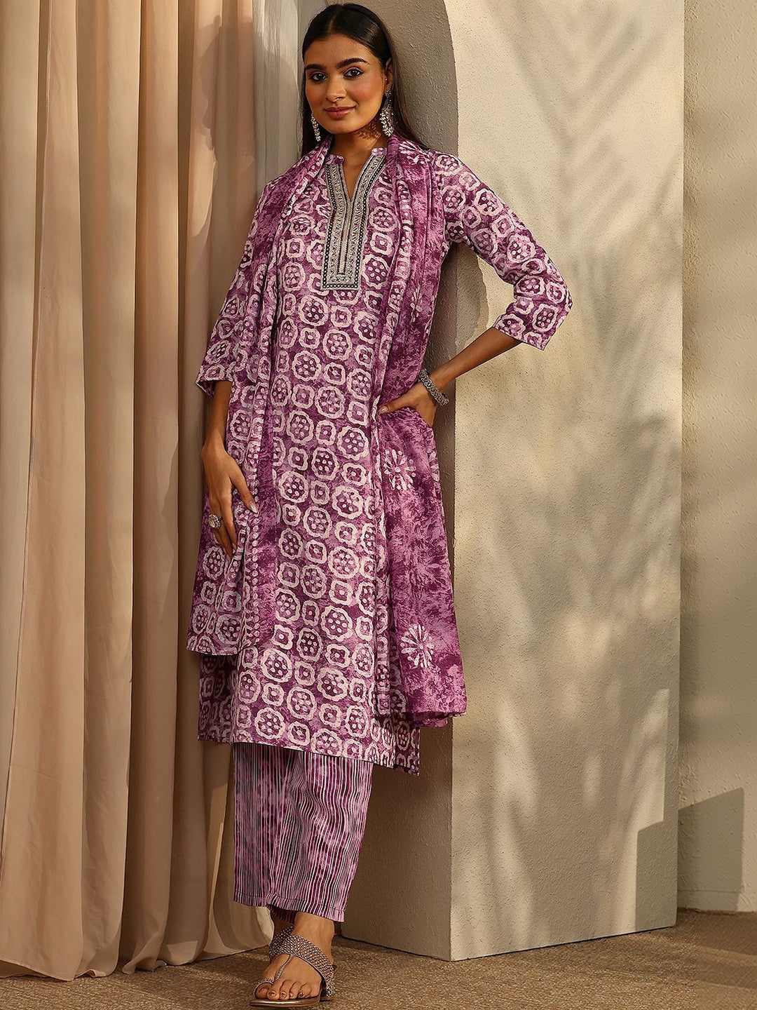 Women Ethnic Motifs Printed Regular Thread Work Kurta with Trousers & With Dupatta