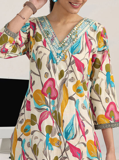 Women Floral Printed Regular Thread Work Kurta with Trousers & With Dupatta
