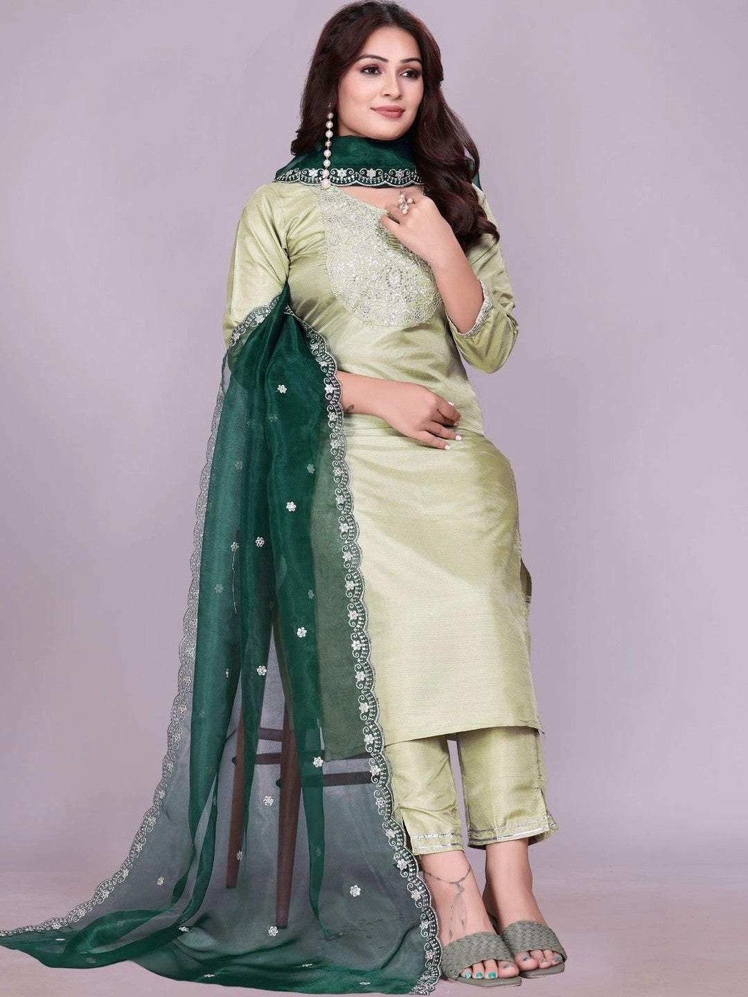 Women Ethnic Motifs Embroidered Regular Kurta with Trousers & With Dupatta