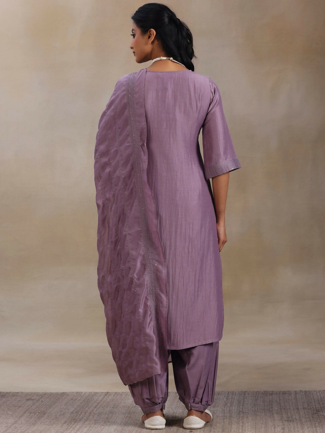 Women's LB Mauve Self Design Silk Blend Straight Suit With Dupatta