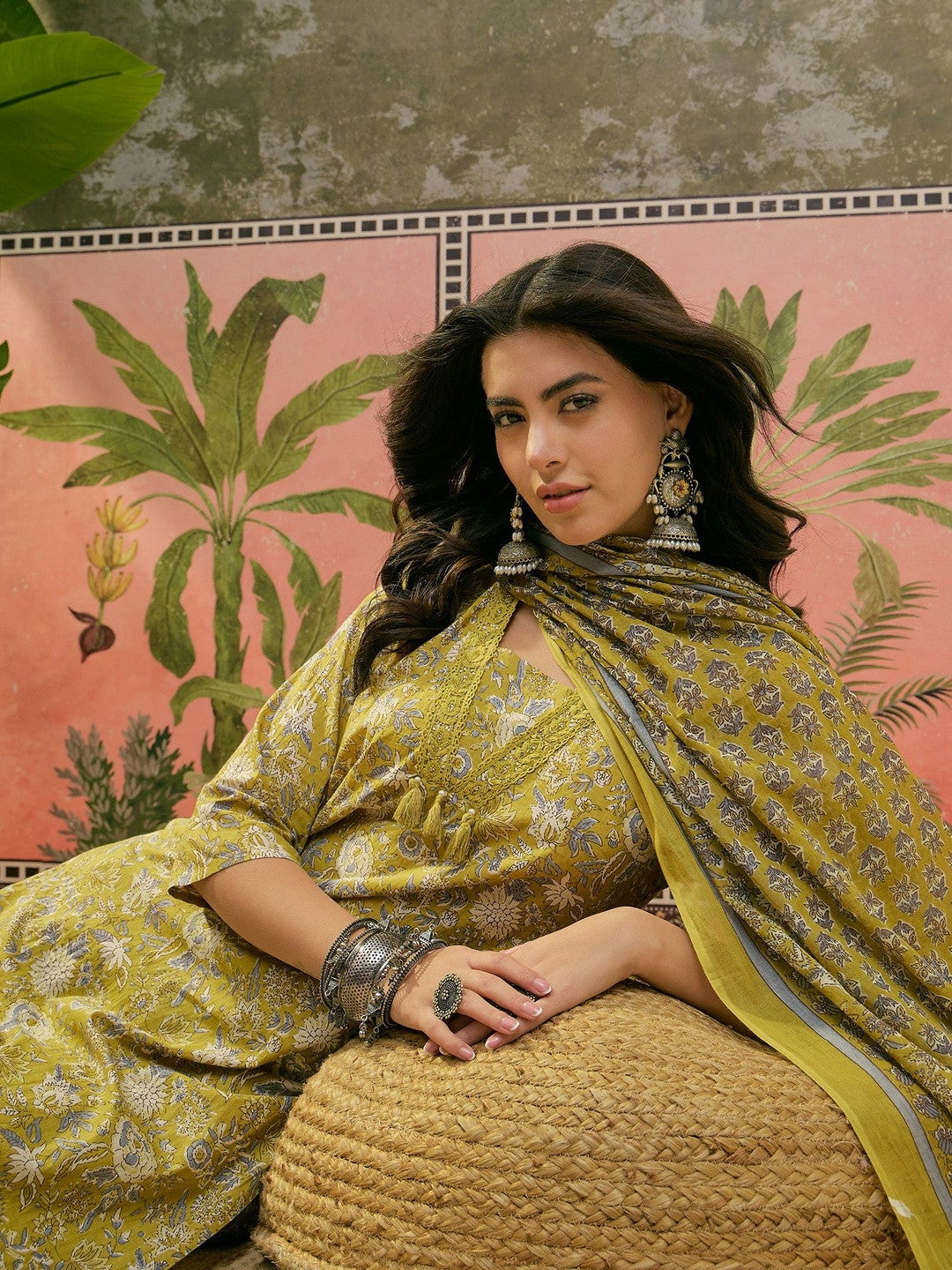 Dhiyona SN Printed Straight Kurta With Trousers & Dupatta Set