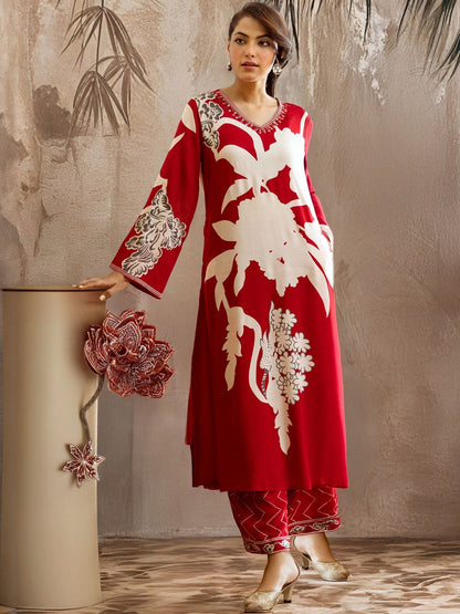 Women Floral Printed Regular Sequinned Kurta with Trousers