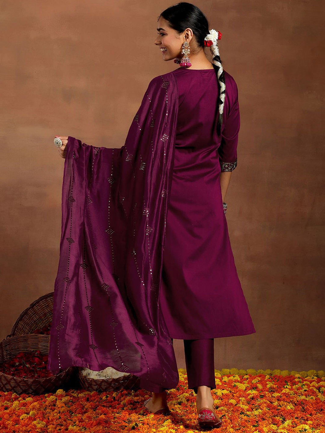Floral Embroidered Thread Work Straight Kurta With Trousers & Dupatta