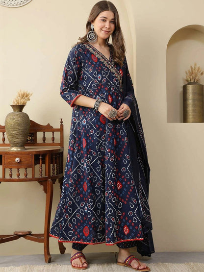 Women Printed Angrakha Thread Work Pure Cotton Kurta with Trousers & With Dupatta