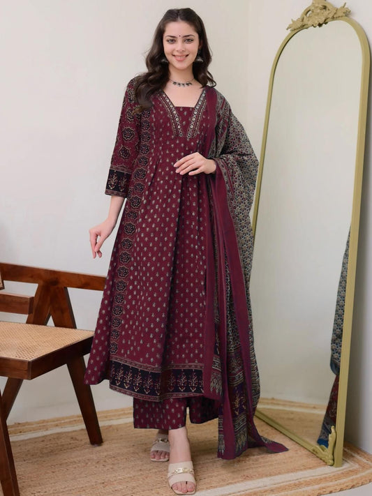Dhiyona KL Women Maroon Kurta Sets
