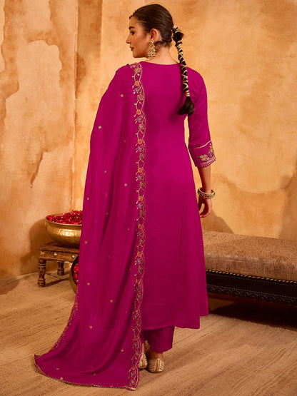 Dhiyona KL Women Floral Embroidered Regular Thread Work Kurta with Trousers & With Dupatta
