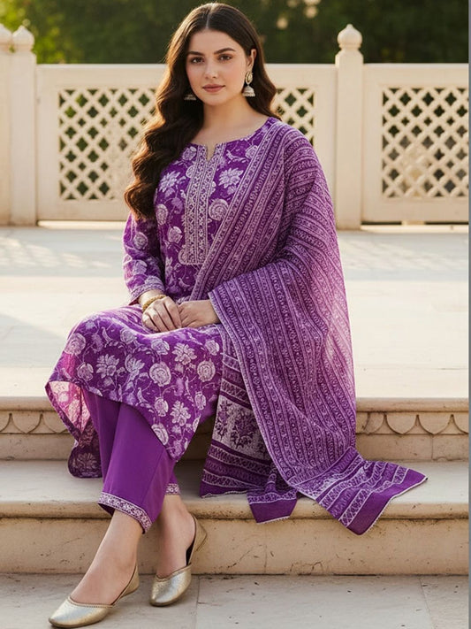 Dhiyona Women's Floral Printed Regular Mirror Work Pure Cotton Kurta with Trousers & With Dupatta