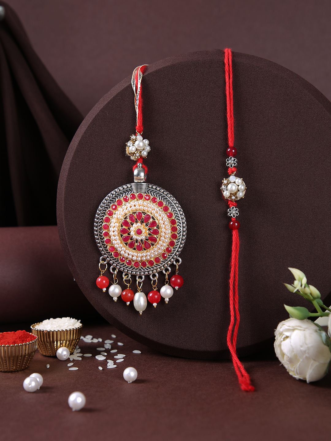 Dhiyona Bhaiya Bhabhi Charming Floral Thread Rakhi With Roli Chawal & Greetings Card