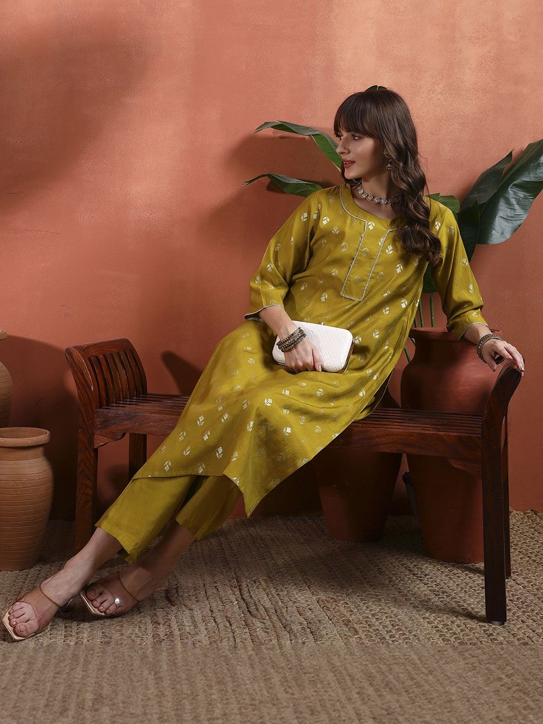 Women Ethnic Motifs Printed Regular Thread Work Kurta with Trousers