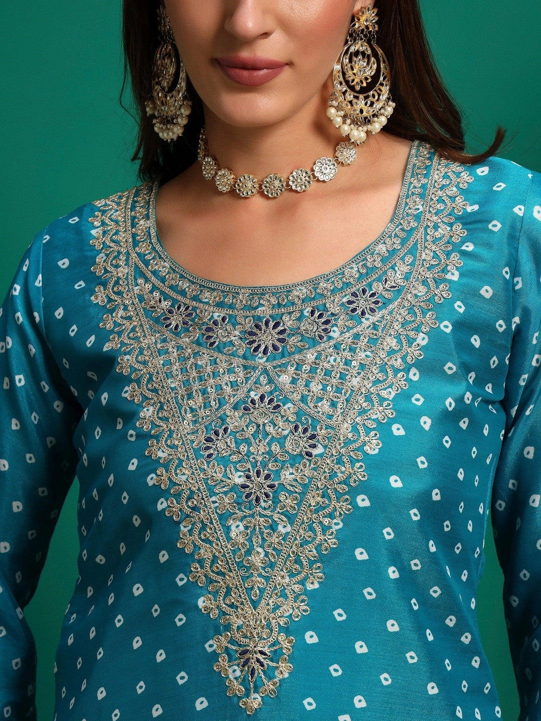Women Bandhani Printed Regular Thread Work Kurta with Trousers & With Dupatta