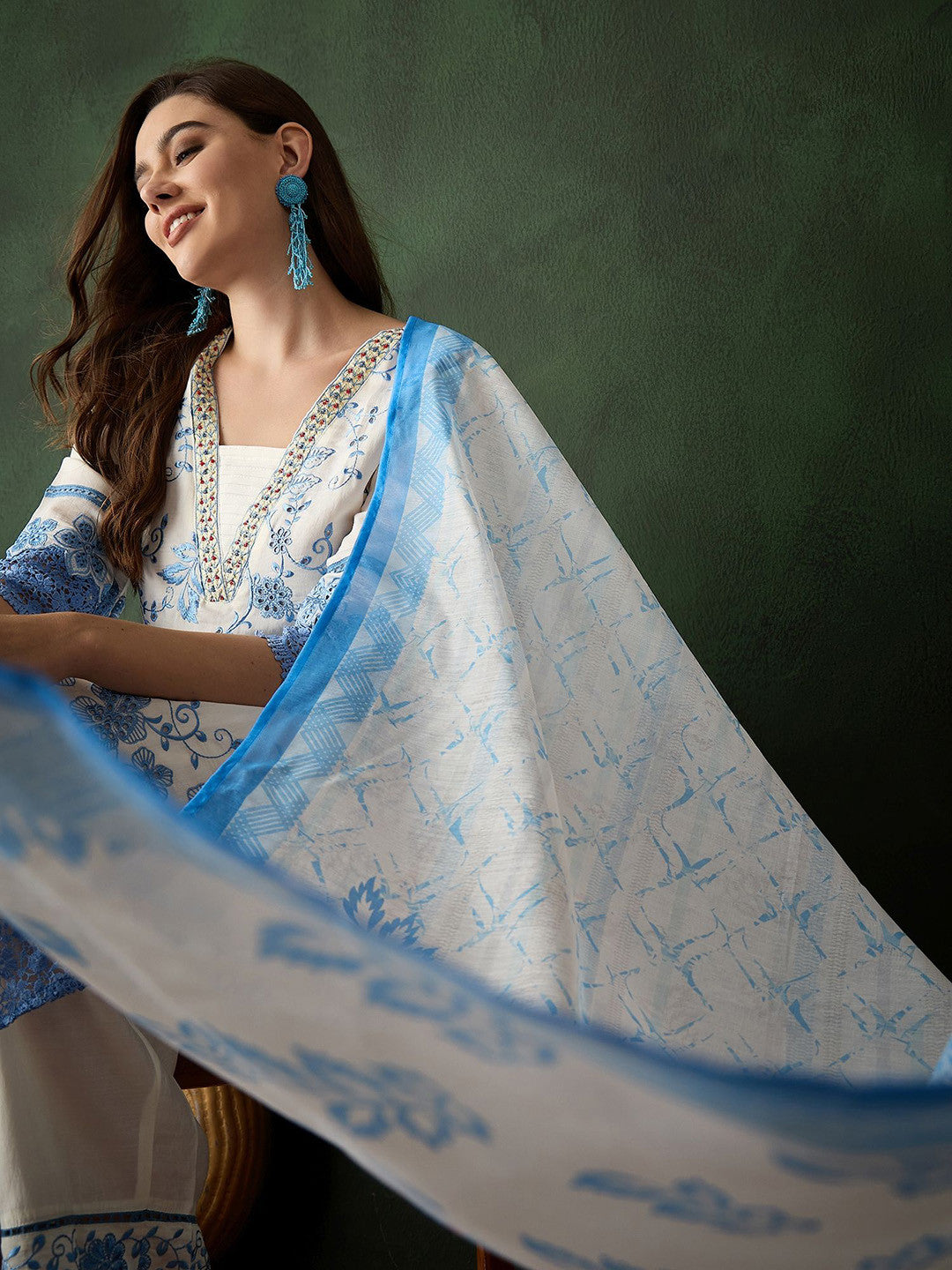 Blue Floral Embroidered Thread Work Straight Kurta With Trouser & Dupatta
