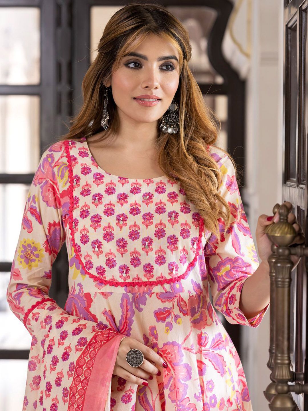 Dhiyona KL Women Floral Printed Cotton Kurta with Churidar & Dupatta