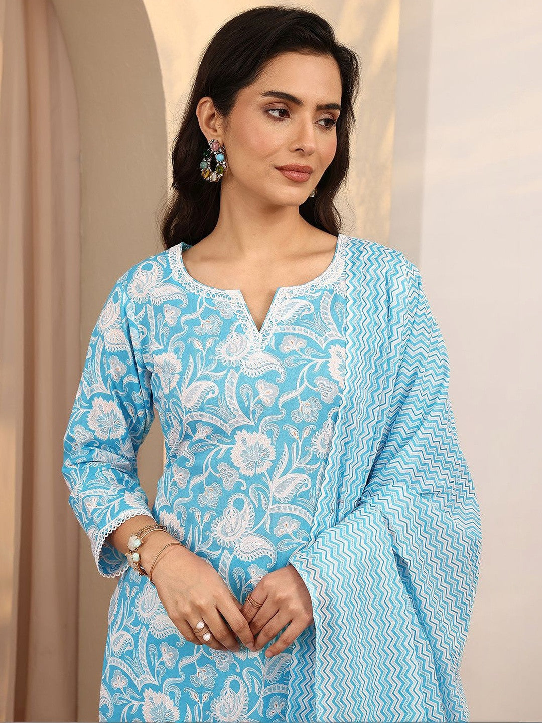 Women Floral Printed Regular Kurta with Palazzos & With Dupatta