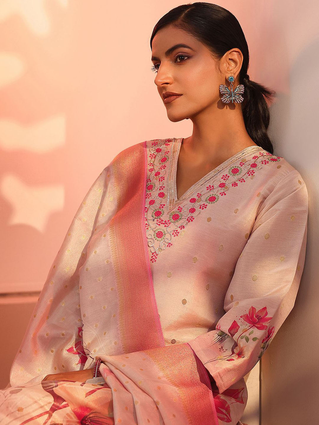 Floral Printed Regular Kurta With Trousers & Dupatta