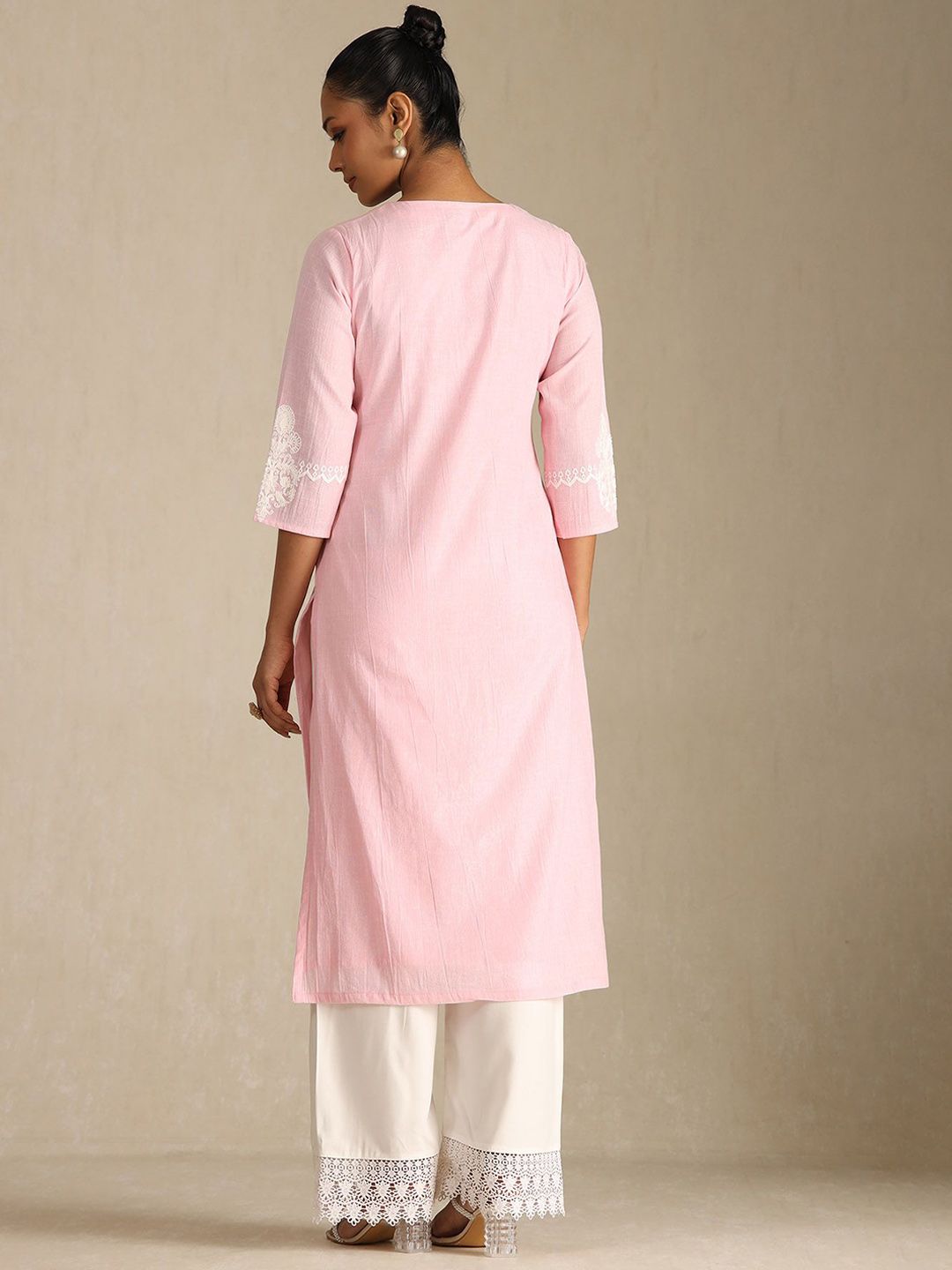 Dhiyona SO Women's Floral Embroidered Notch Neck Thread Work Pure Cotton Straight Kurta With Palazzos