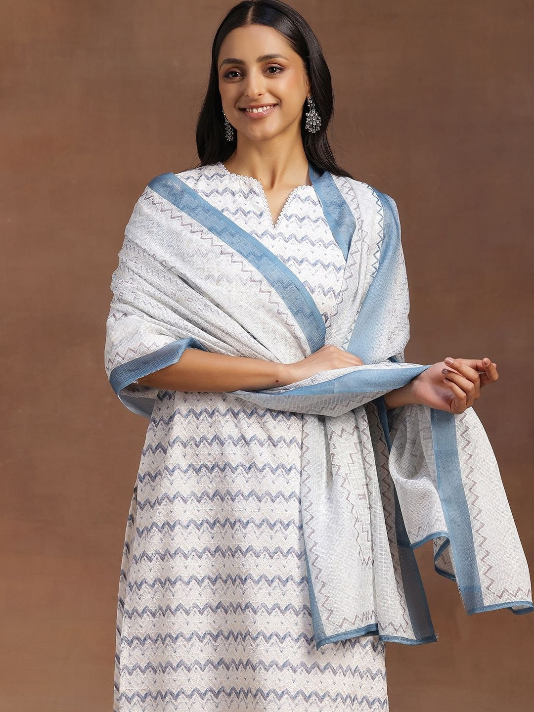 Women Printed Regular Kurta with Trousers & With Dupatta