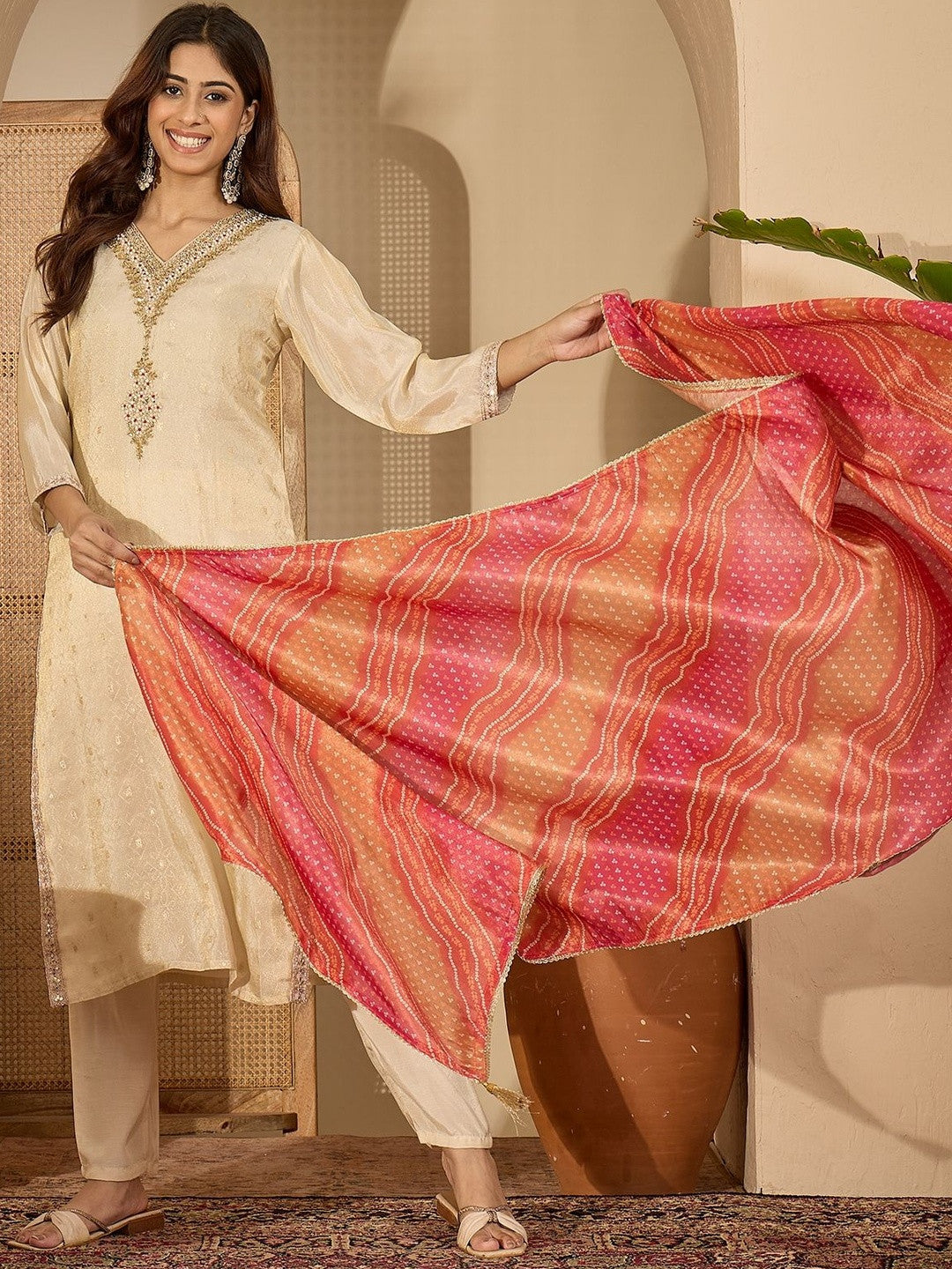 Embroidered Round Neck Kurta & Trousers Kurta Sets