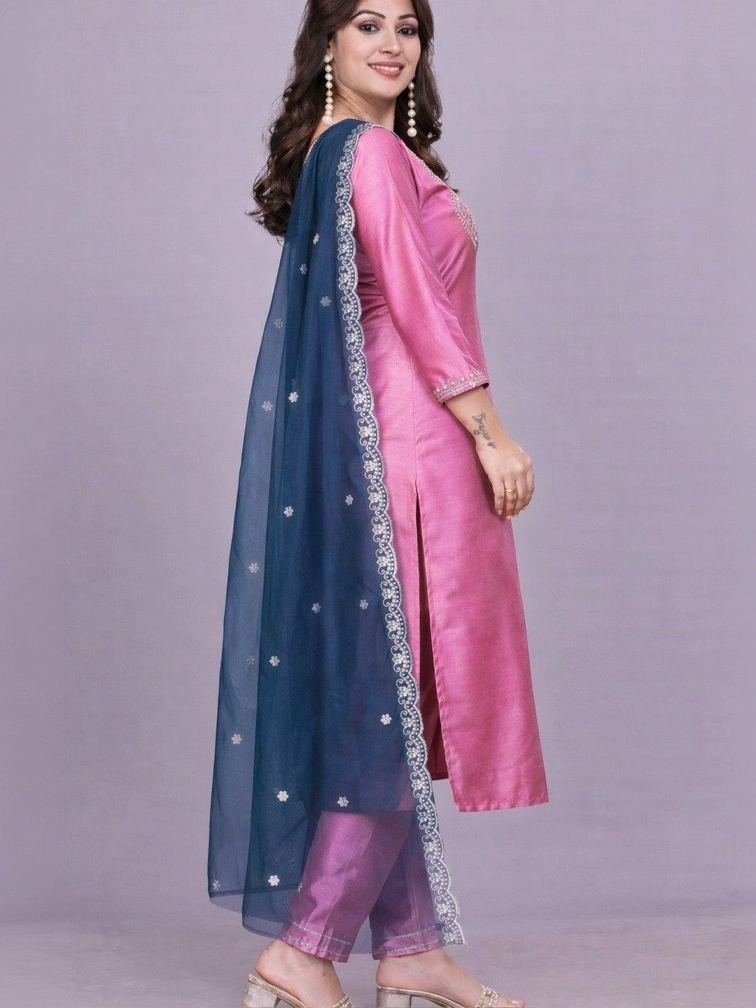 Women Ethnic Motifs Embroidered Regular Thread Work Kurta with Trousers & With Dupatta