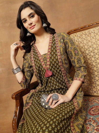 Printed Pure Cotton V-Neck Kurta & Palazzos
