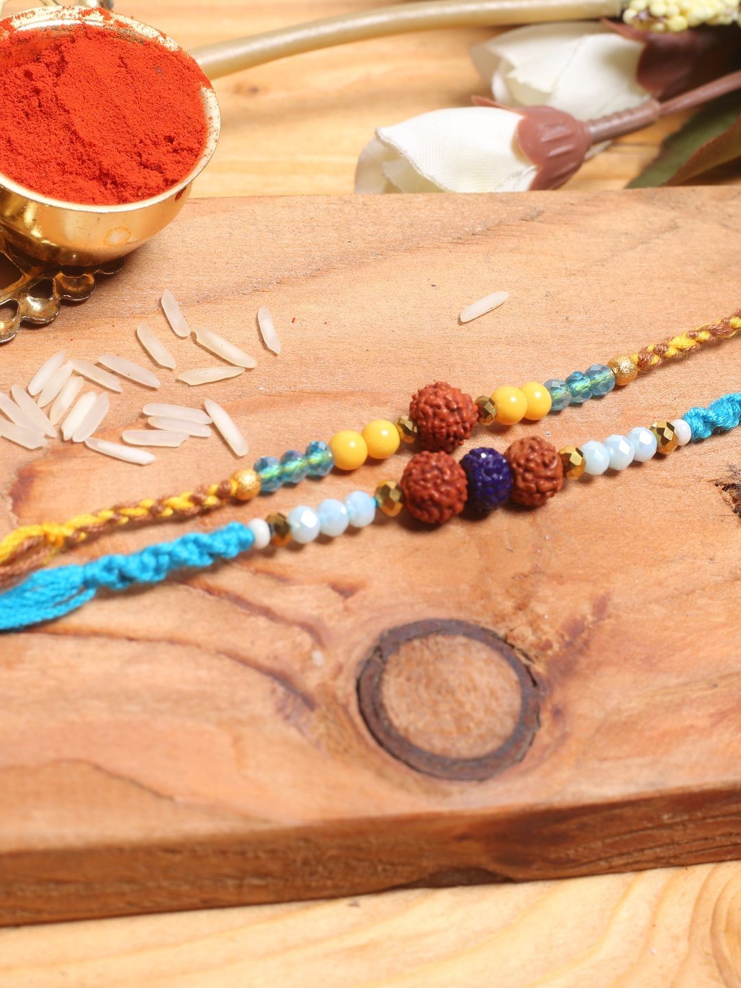 Dhiyona Rakhi