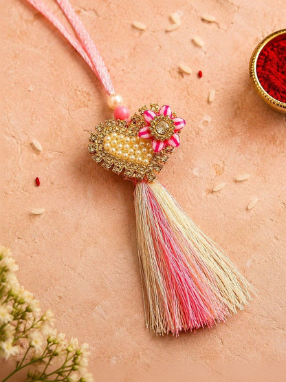Dhiyona Rakhi