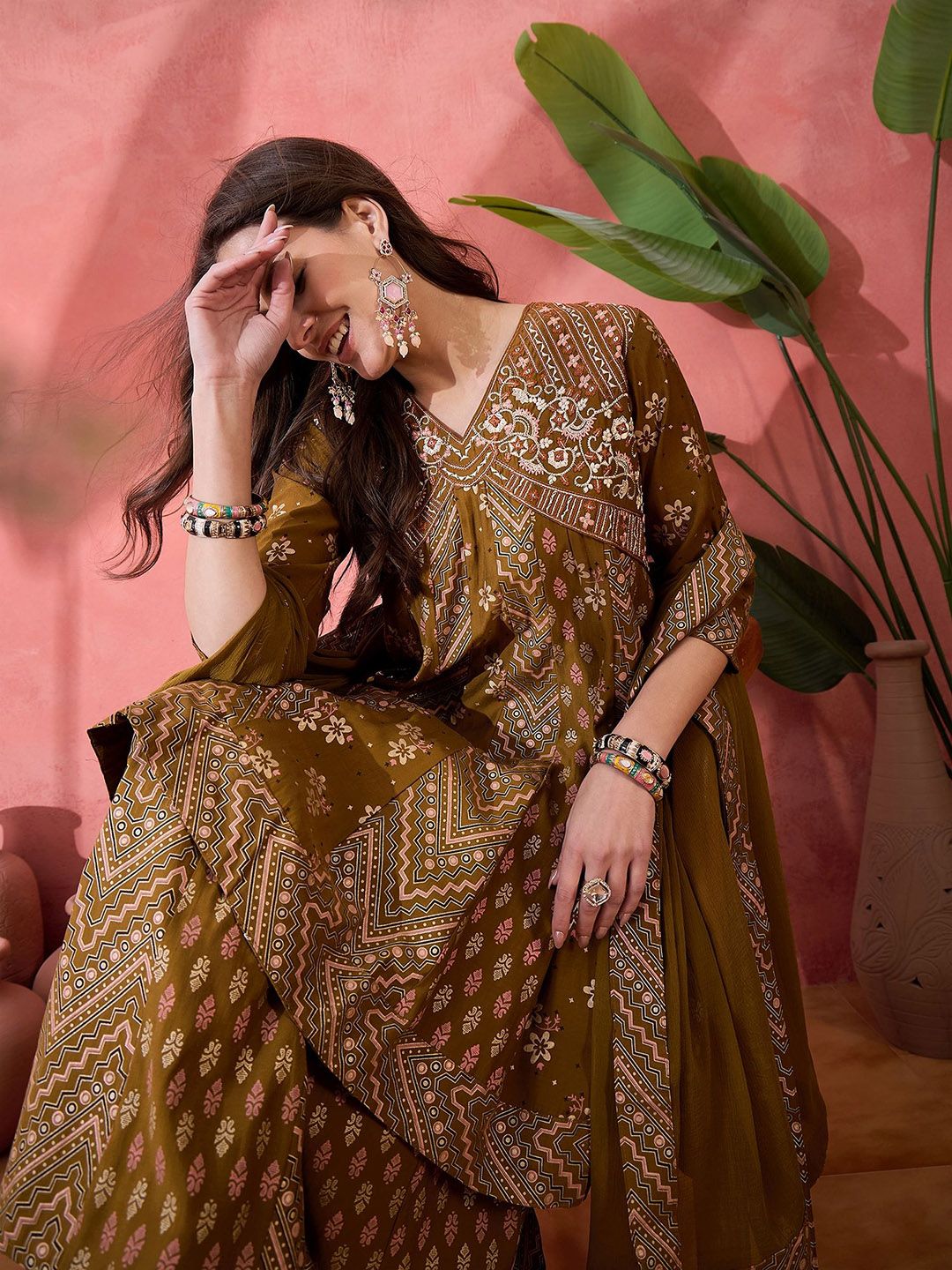 Dhiyona SN Embroidered Anarkali Kurta Set With Dupatta